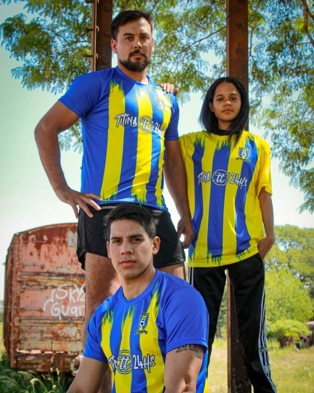 El Club Municipales de Makallé presenta sus nuevas indumentarias con el apoyo de nuevos sponsors