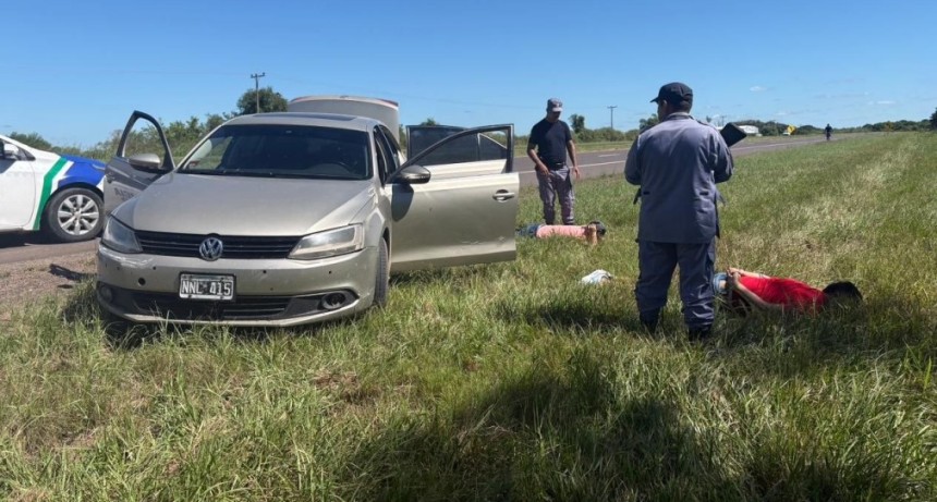 Makall&eacute;: Huyeron de un control, chocaron un patrullero y terminaron detenidos 