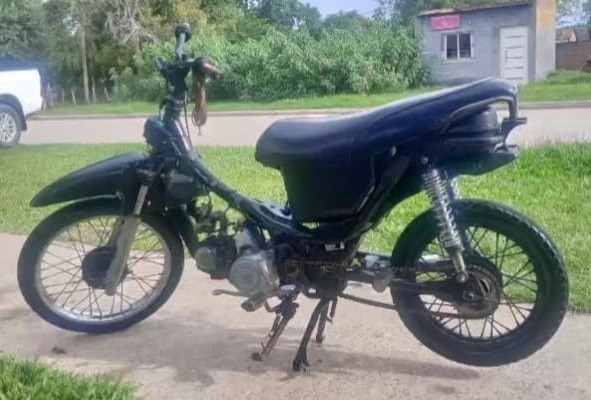 Preocupaci&oacute;n en Makall&eacute; por hechos de inseguridad: intentaron robar una moto y otra fue sustra&iacute;da